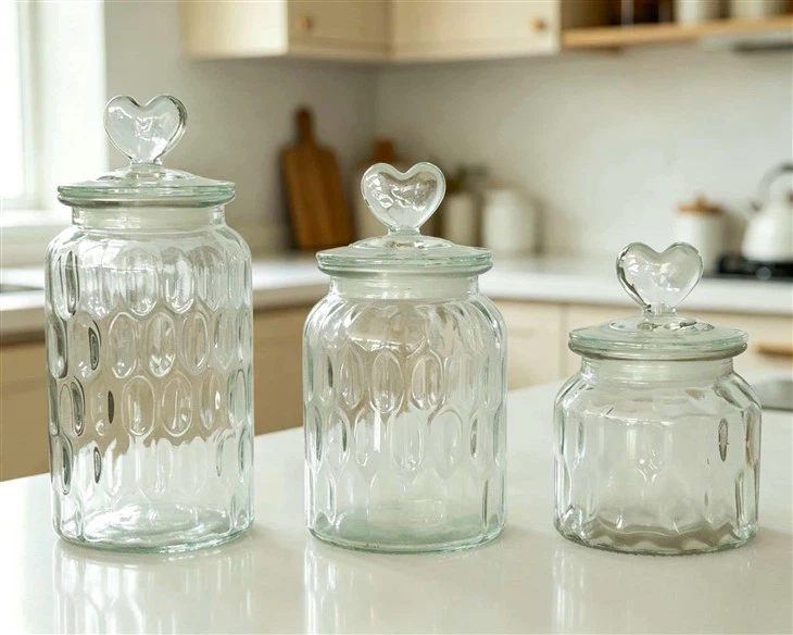 Glass Jar with lid 4