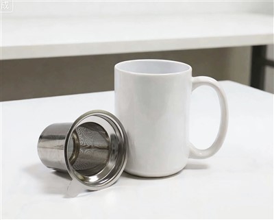 Ceramic Mug With Strainer