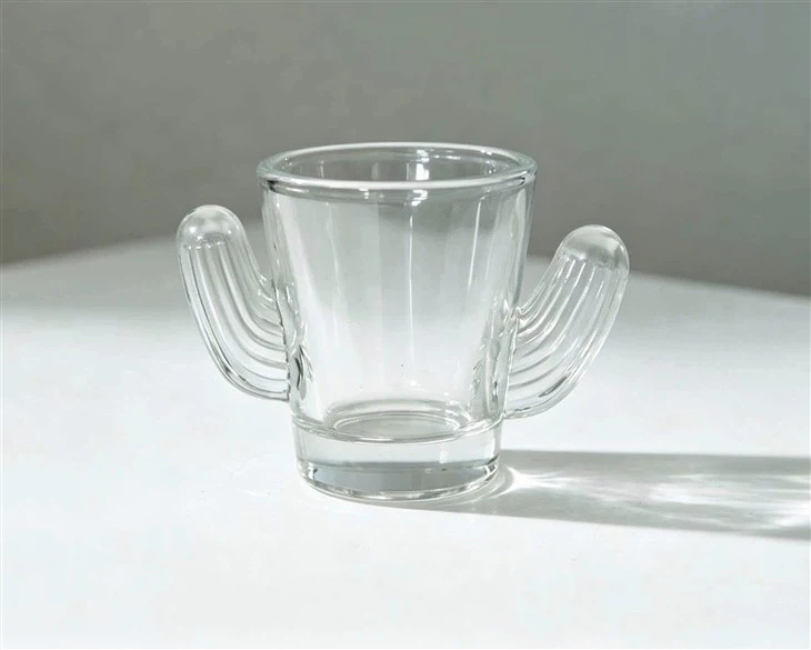 Animal shaped shot glass 5
