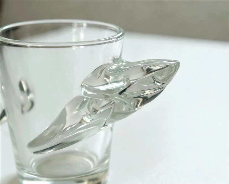Animal shaped shot glass 3